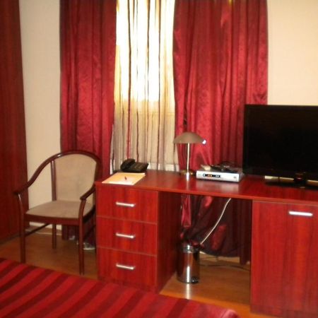 Hotel Ary Kolozsvár Kültér fotó
