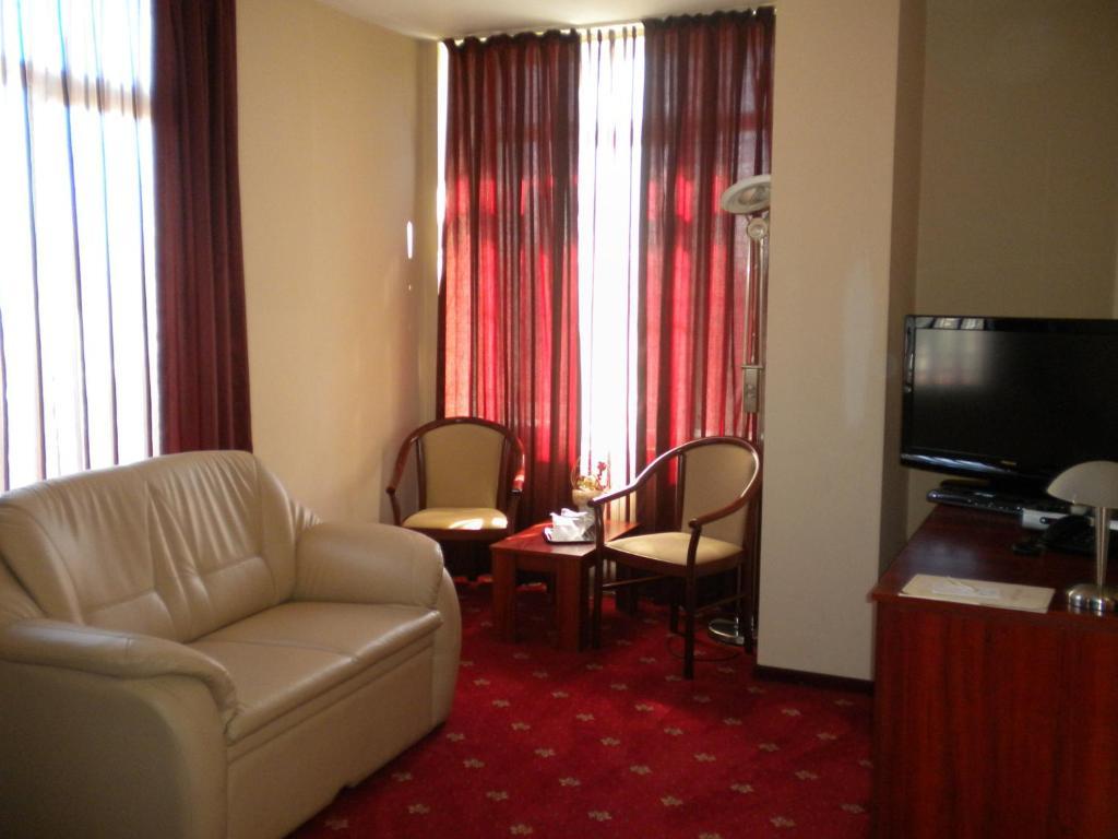 Hotel Ary Kolozsvár Kültér fotó